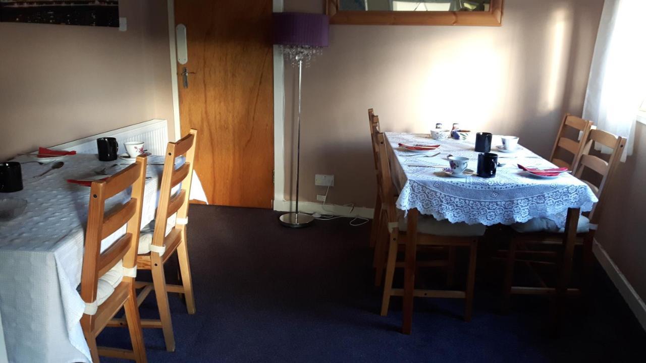 The Stables,Kirkmichael Bed & Breakfast Blairgowrie and Rattray ภายนอก รูปภาพ
