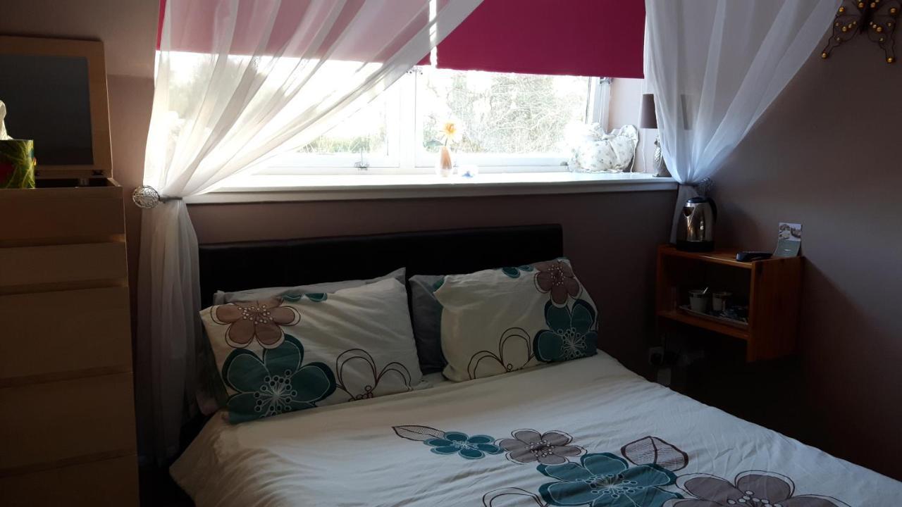 The Stables,Kirkmichael Bed & Breakfast Blairgowrie and Rattray ภายนอก รูปภาพ